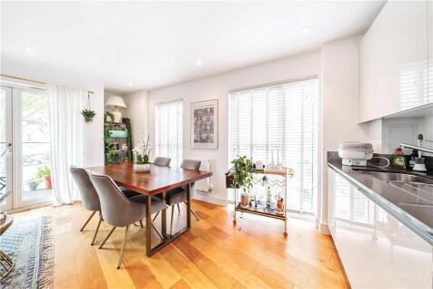 Fairbourne Road, London