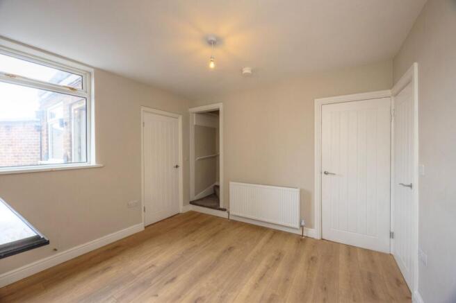 3 bed Terraced to rent Image 9