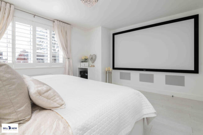 Third bedroom 