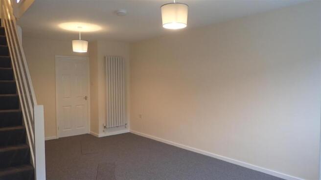 Living room 2.JPG
