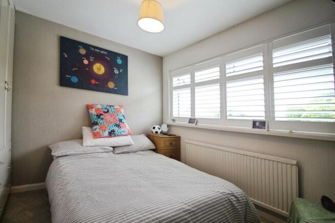 3 bed Semi-Detached Bungalow for sale Image 10