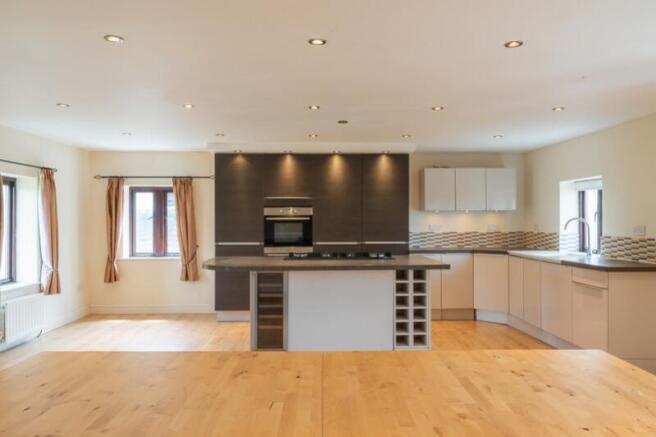 Great-Barn-28_c2c4-600e-5c6a-e827-6124-6d21-f6b0-f