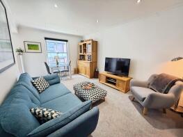 17, Chippendale House, Navigation Walk, Leeds LS10 1JH