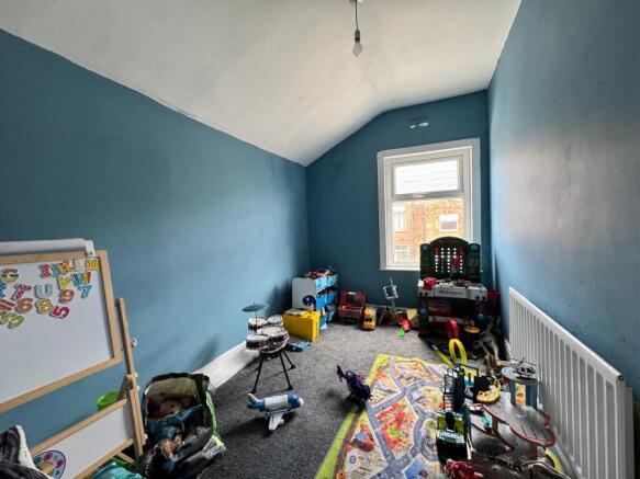 3 bed Terraced for sale Image 7