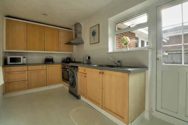 Fitted kitchen area