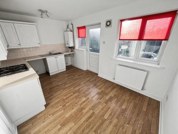 Hollins Mews, Unsworth, BL9 photo 4