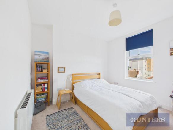 2 bed Apartment for sale Image 11