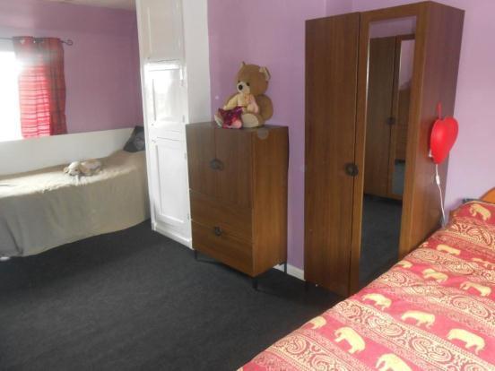 Bedroom2
