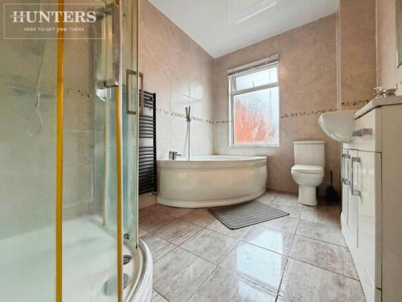 3 bed Terraced for sale Image 6