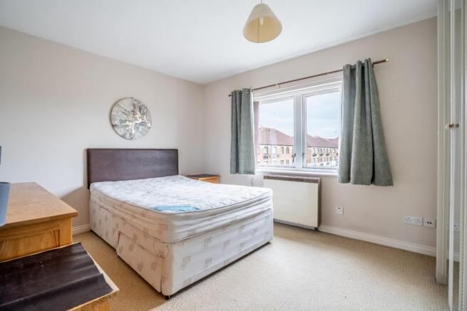 2 bed Apartment for sale Image 6