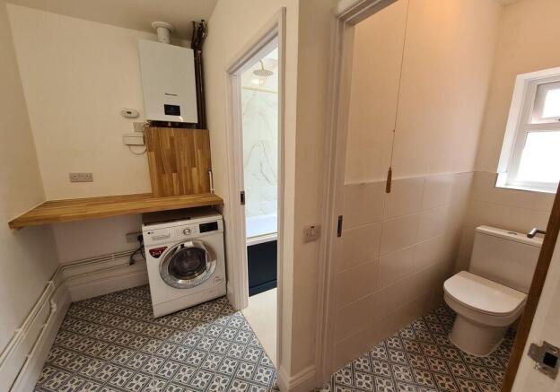 Photo 12