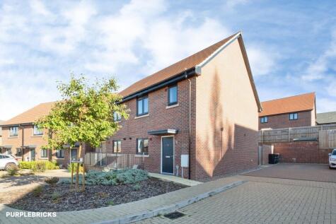 Locke Close, Glebe Farm, Milton Keynes, MK17