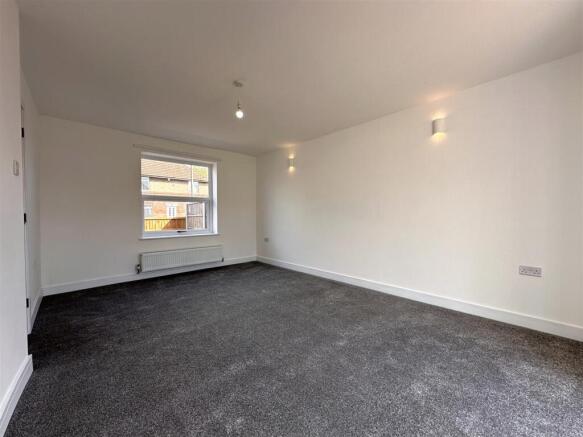Generous Living Room 268