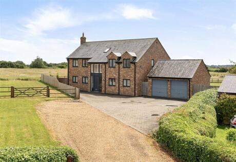 Woodfield Lane, Renhold