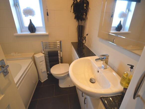 Bathroom / WC