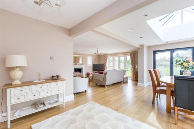 Sitting-Dining Room.jpg