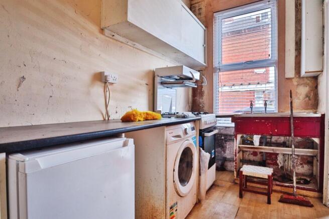 2 bed End of Terrace for sale Image 7