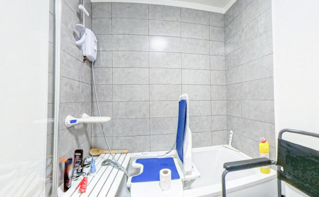 1 bed Flat for sale Image 8