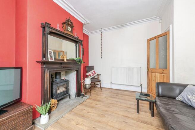 2 bed Detached for sale Image 7