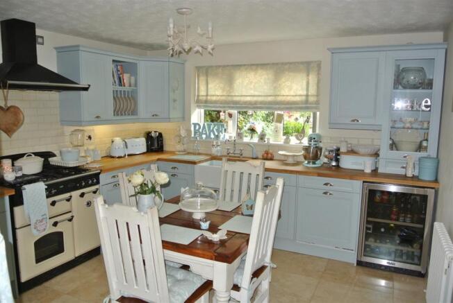 Family Dining Kitchen