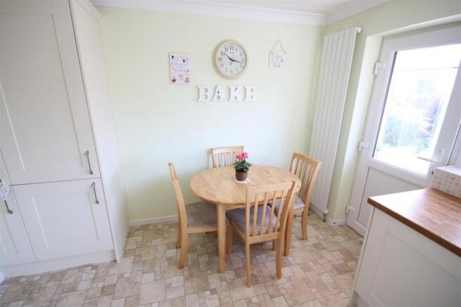 Kitchen/Breakfast Room