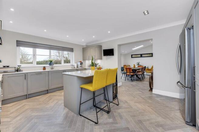 Kitchen/Breakfast Room