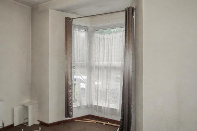 Flat B, 151 Preston New Road, Blackburn, Lancashire, BB2 6BN
