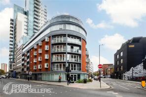 Flat 6, 32 Quastel House, Long Lane, London SE1 4AY
