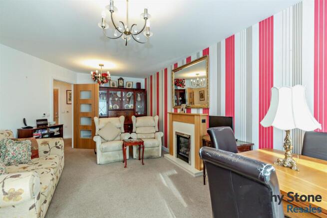 1 bed Apartment for sale Image 5