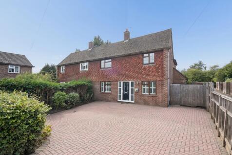 Rowan Close, Beaconsfield, HP9