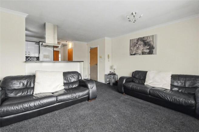 2 bed Apartment for sale Image 6