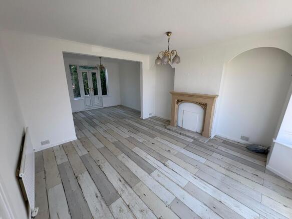 3 bed Semi-Detached to rent Image 6