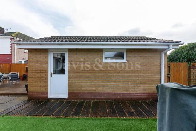 Detached Garage