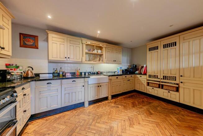 Kitchen (1)