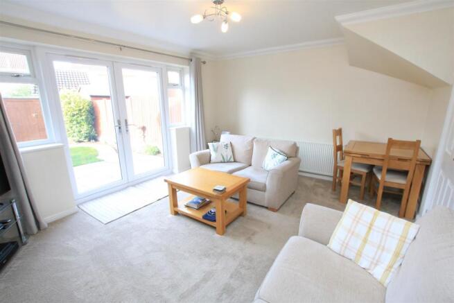 OPEN PLAN LIVING ROOM