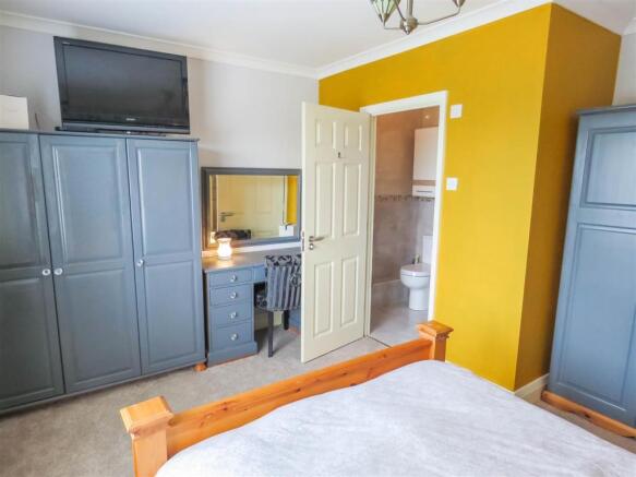 Bedroom 1 B.JPG