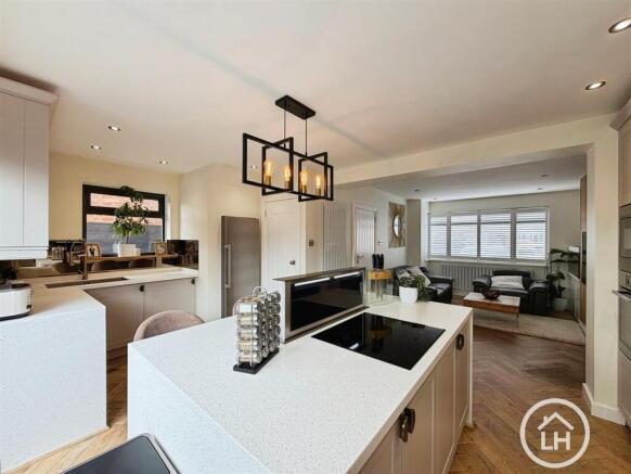 Lounge/Kitchen