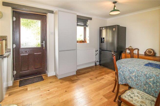 2 bed Terraced for sale Image 5
