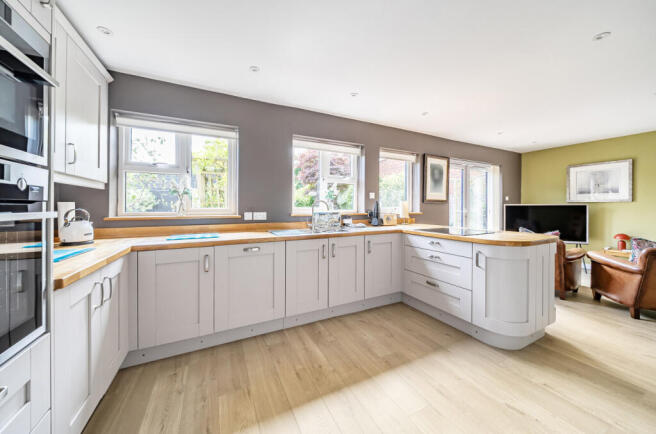 1315927-18-68640b...