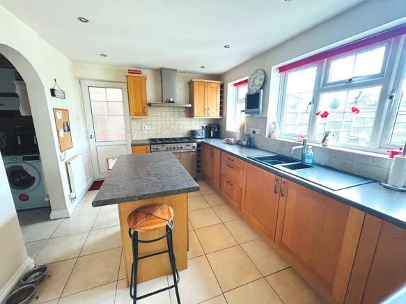 Kitchen.JPEG