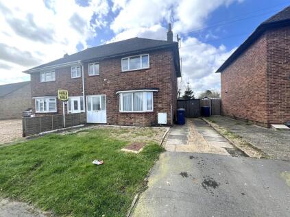 Grounds Avenue, March, Cambs., PE15 9BG