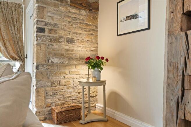 3 bed Terraced for sale Image 5