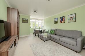18, Elgin Avenue, London W12 9NP