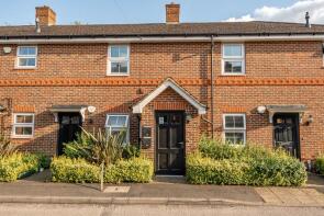 Flat 5, Ray Mill Place, North Dean, Maidenhead SL6 7GN