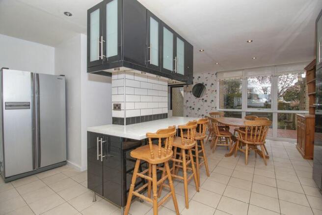Kitchen 3