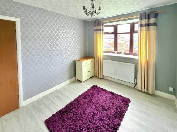 3 bed Semi-Detached for sale Image 7