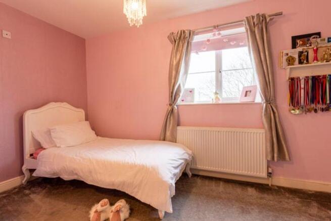 Bedroom 2 (Double)