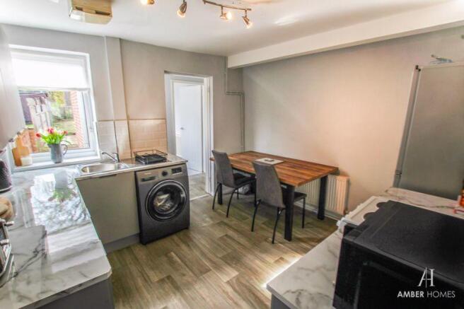 Kitchen 3