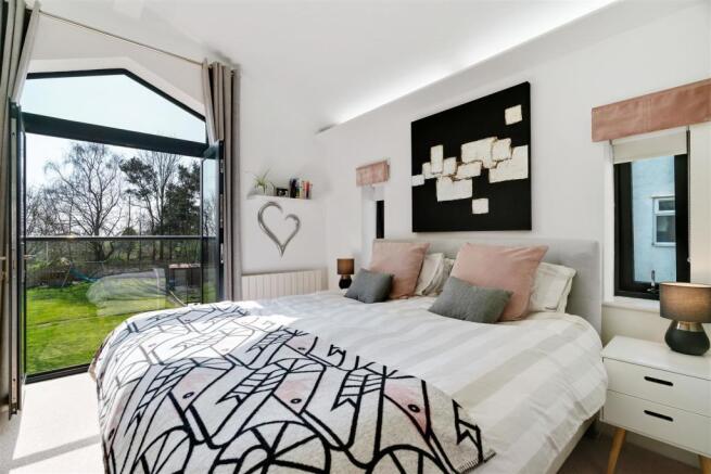 22 Wootton Hill Road Interior-35 Master.jpg