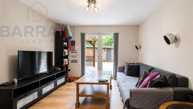 Jade Close, E16 For Sale By Barrain London Estate